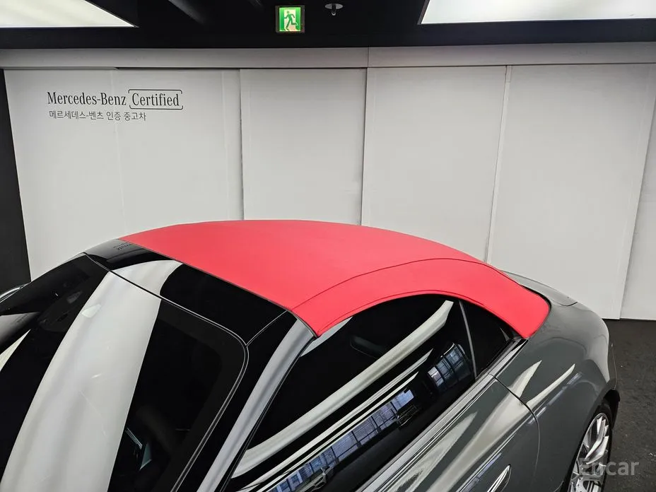 Фото 17 - Mercedes-Benz SL-Class