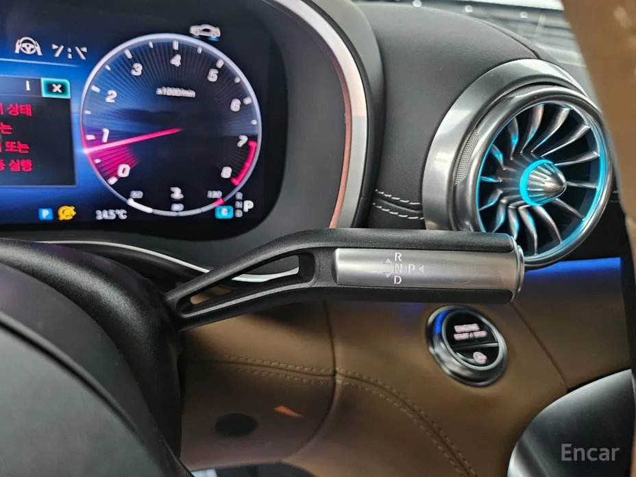 Фото 9 - Mercedes-Benz SL-Class