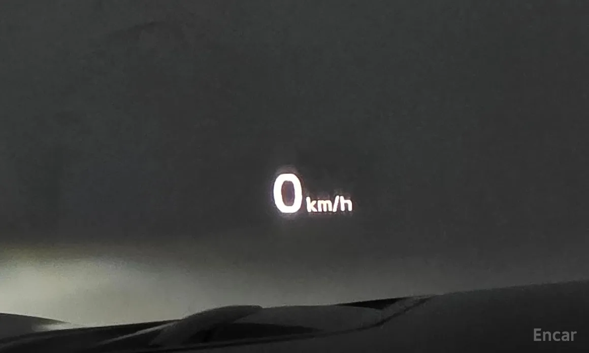 Фото 19 - Kia Stinger