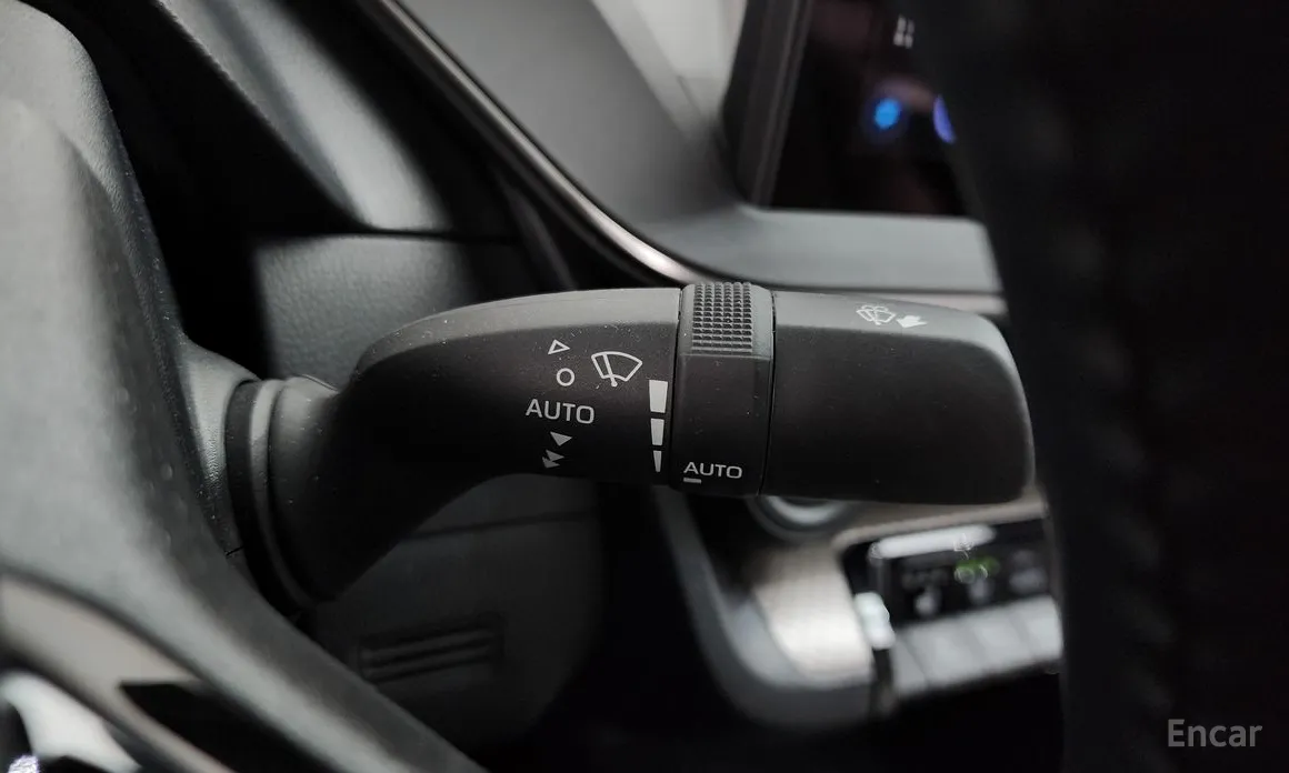 Фото 15 - Toyota Prius