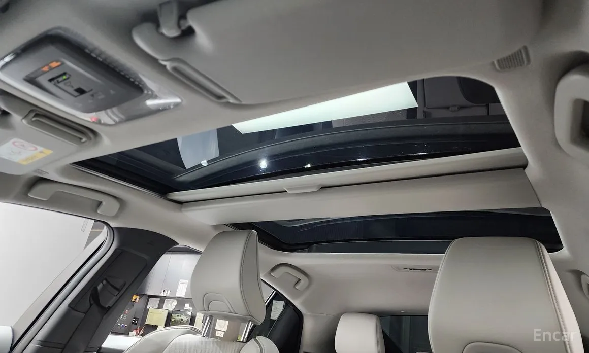 Фото 19 - Toyota Prius