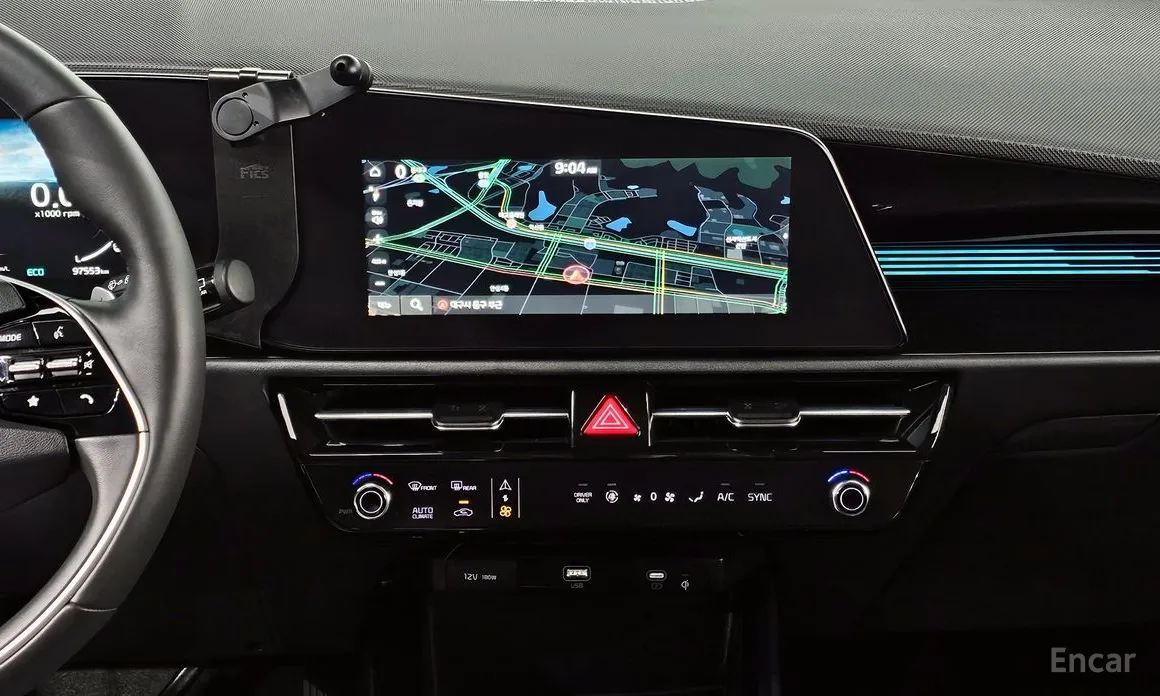 Фото 15 - Kia Niro