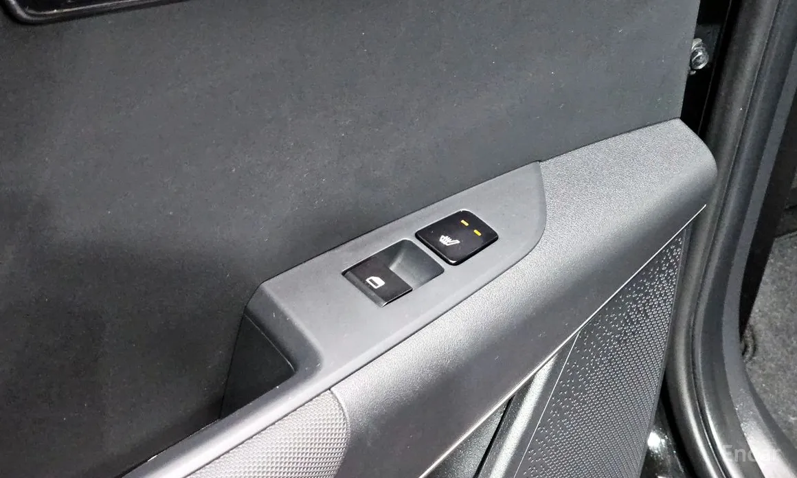 Фото 18 - Kia Niro