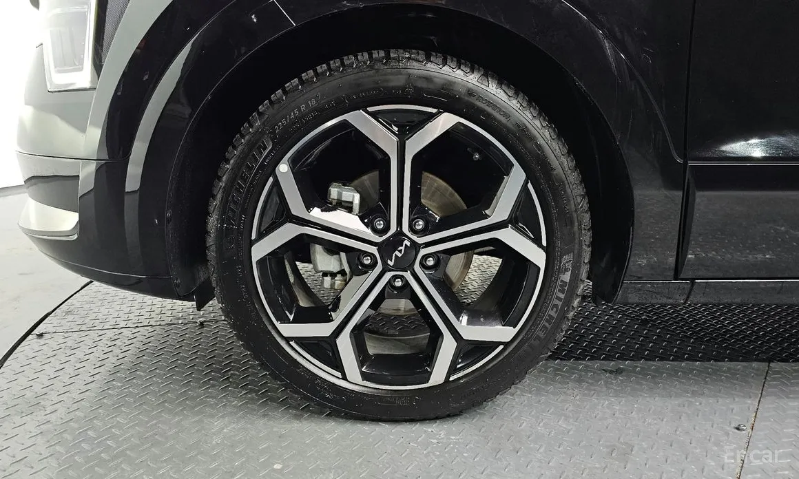 Фото 5 - Kia Niro