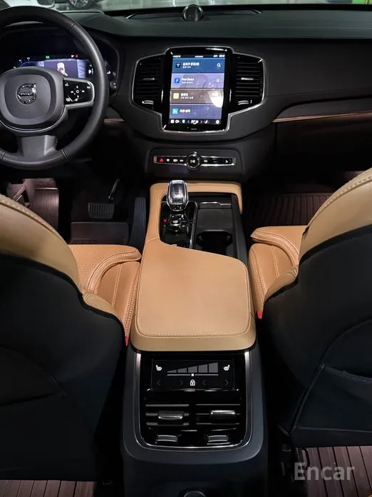 Photo 11 - Volvo XC90