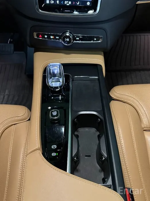 Photo 13 - Volvo XC90