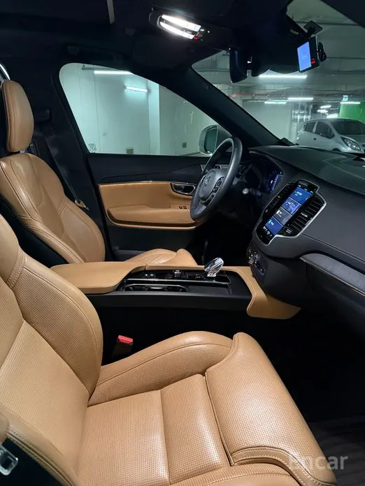 Photo 15 - Volvo XC90