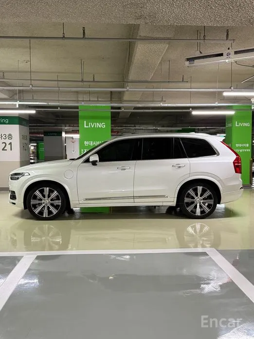 Photo 7 - Volvo XC90