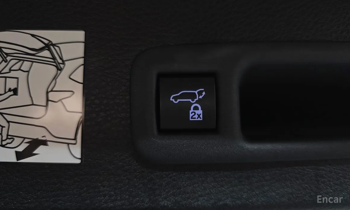 Фото 19 - Toyota Sienna