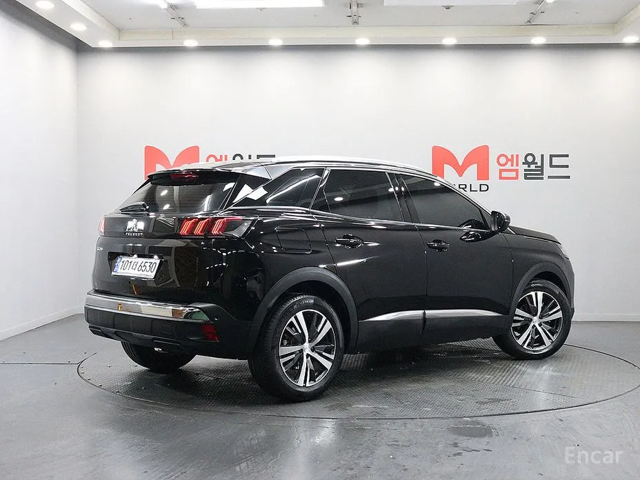 Фото 2 - Peugeot 3008