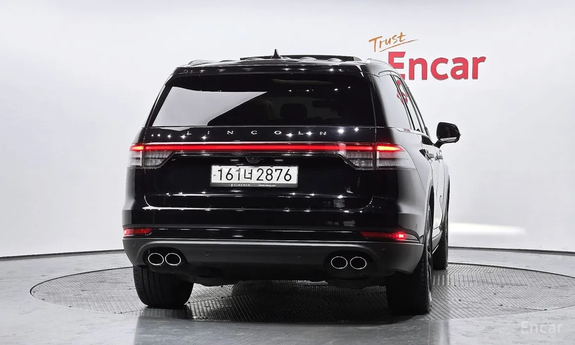 Фото 4 - Lincoln Aviator