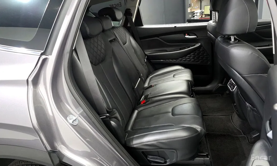 Zdjęcie 12 - Hyundai Santa Fe