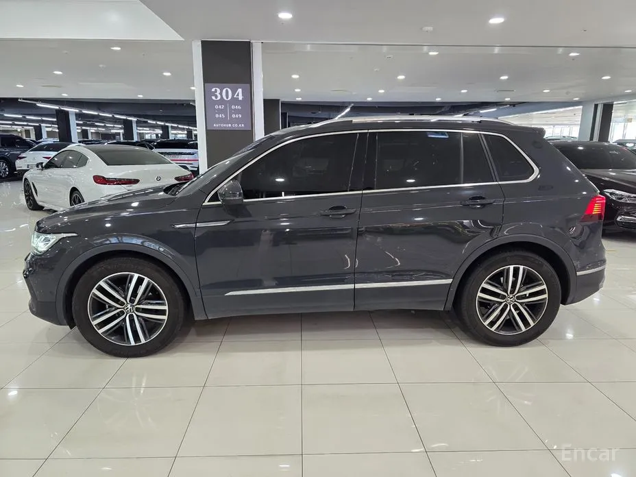 Фото 2 - Volkswagen Tiguan