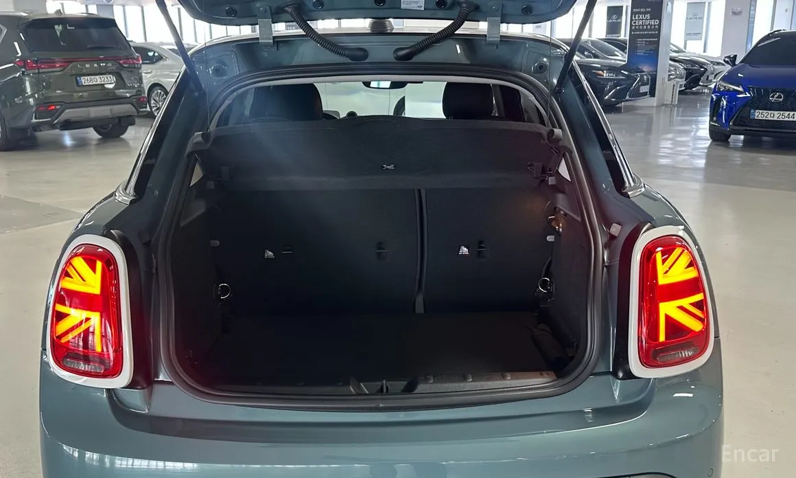 Фото 12 - Mini Cooper