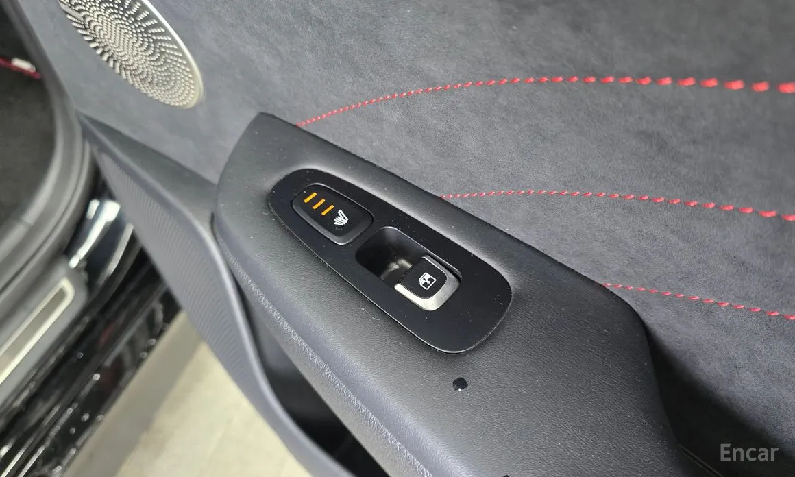 Фото 19 - Kia Stinger