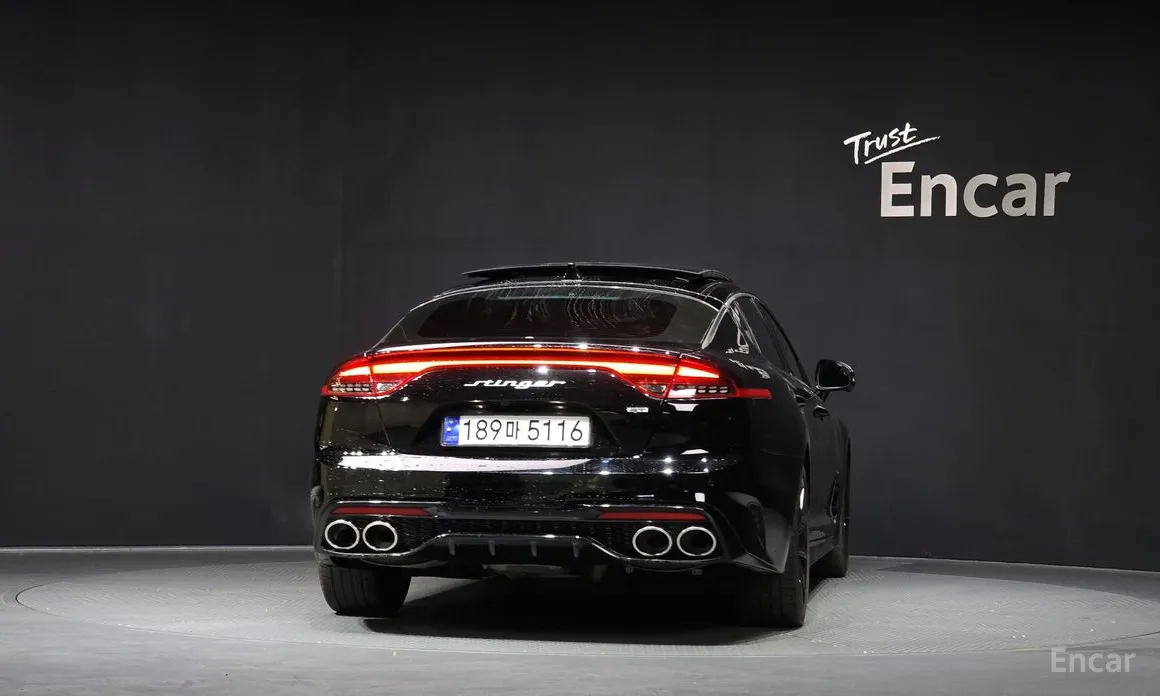 Фото 4 - Kia Stinger