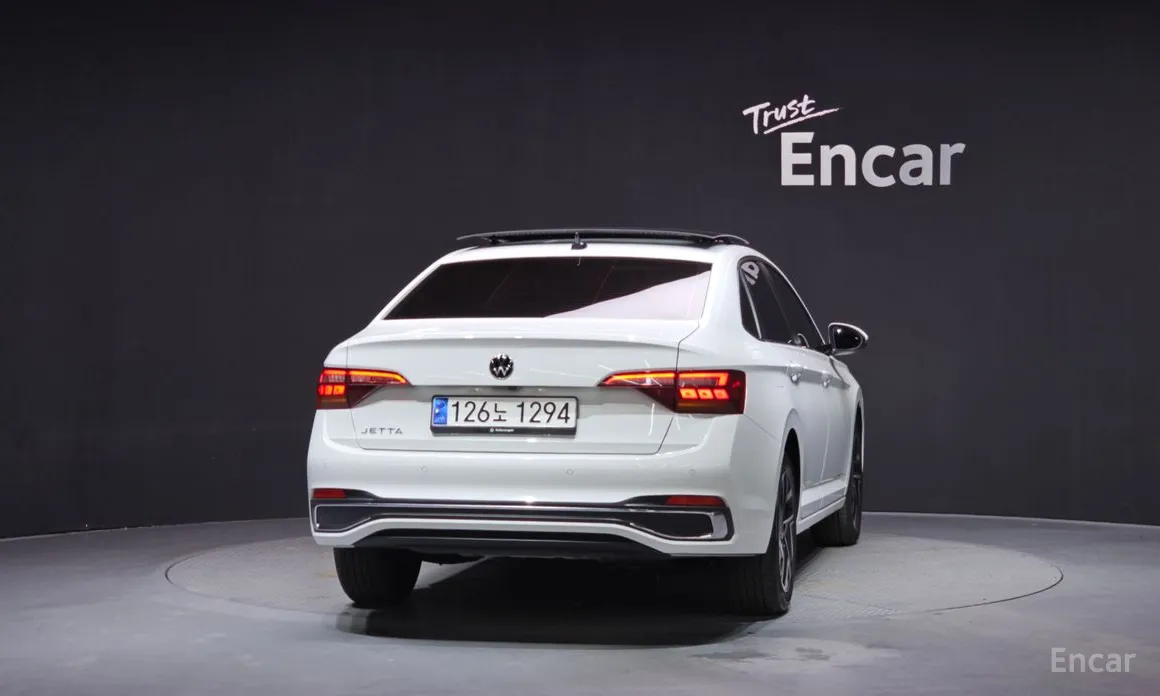 Фото 4 - Volkswagen Jetta