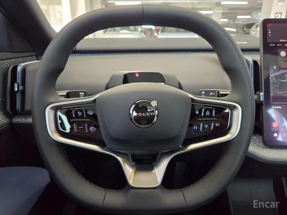 Фото 12 - Volvo EX30