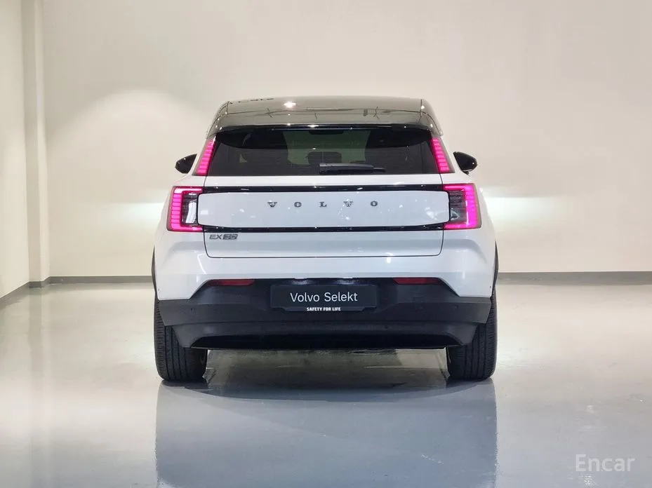 Фото 4 - Volvo EX30