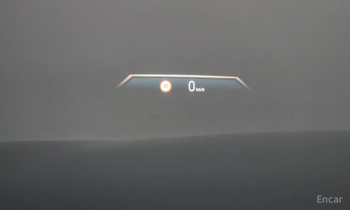 Фото 18 - BMW 7 Series