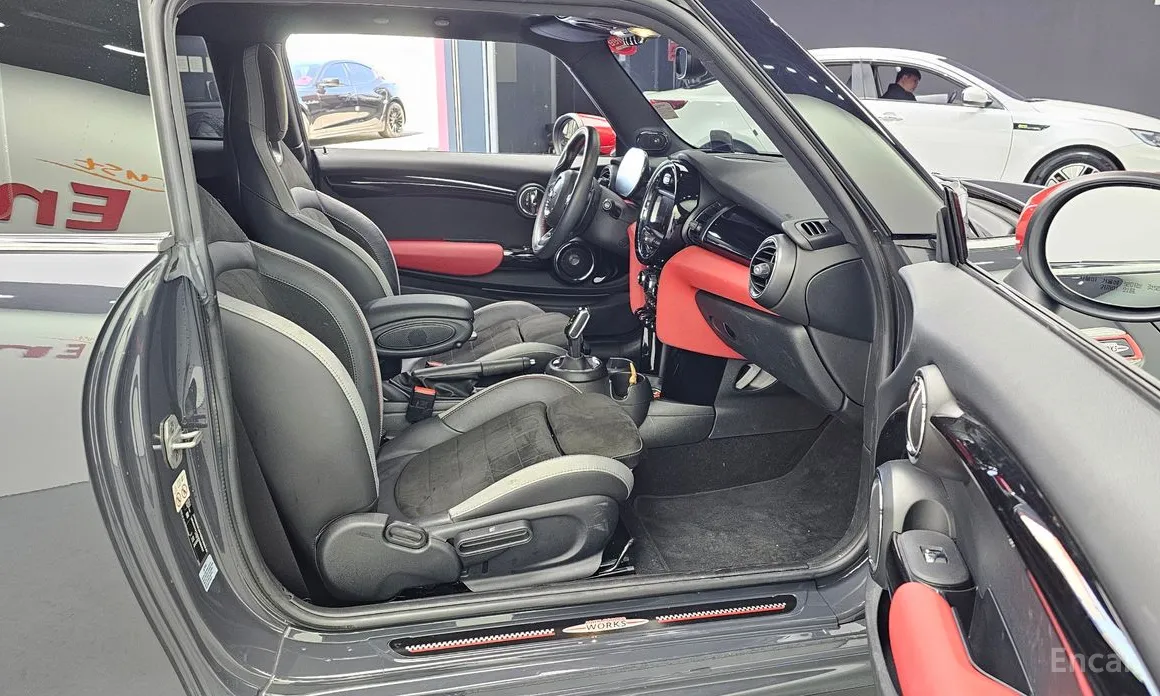 Фото 11 - Mini Cooper