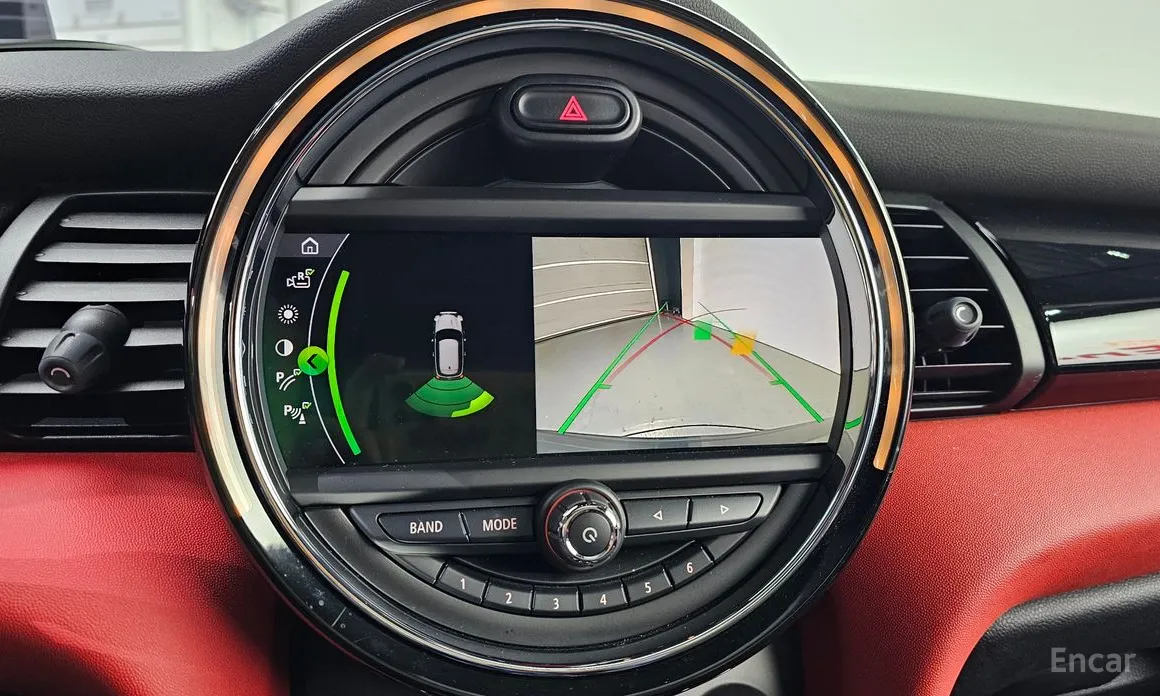 Фото 15 - Mini Cooper