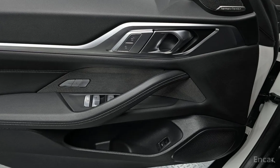 Фото 18 - BMW i4