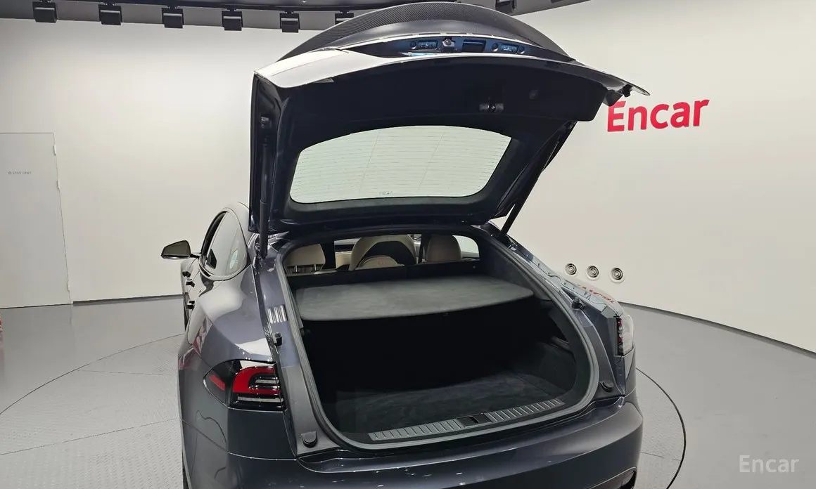 Фото 20 - Tesla Model S