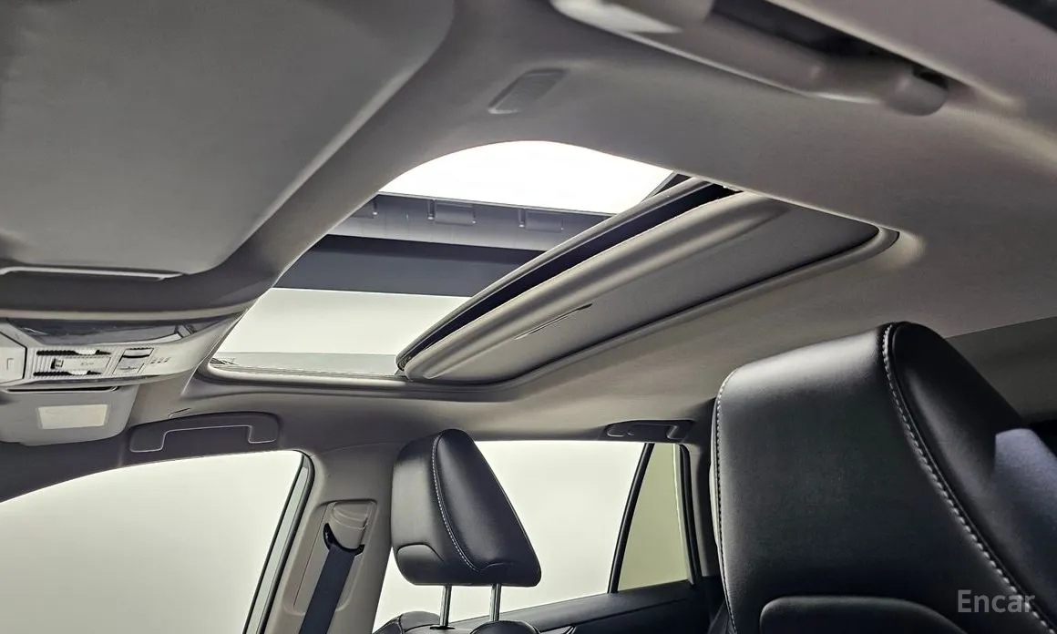 Photo 19 - Toyota RAV4