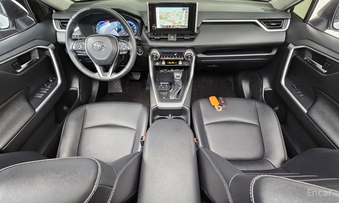 Photo 7 - Toyota RAV4