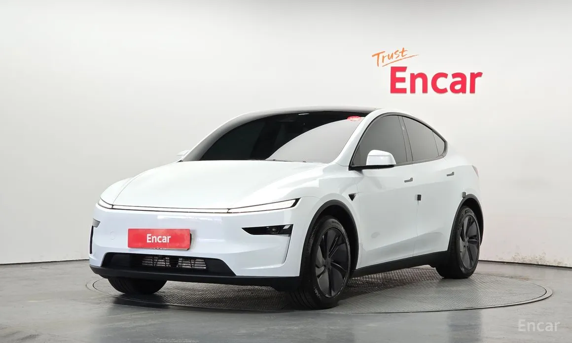 Photo 1 - Tesla Model Y