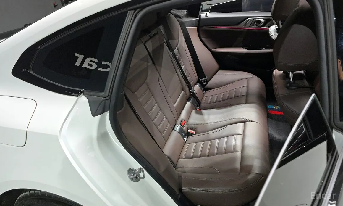 Фото 12 - BMW i4