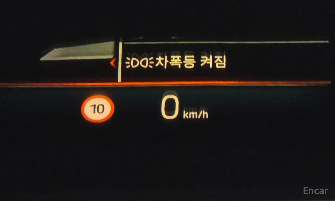 Фото 17 - BMW i4