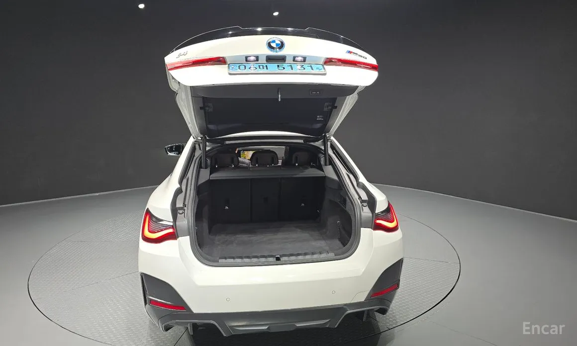 Фото 20 - BMW i4