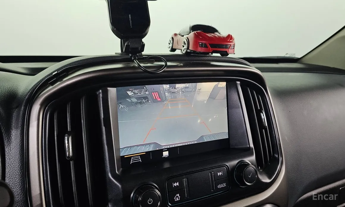 Фото 18 - Chevrolet Colorado