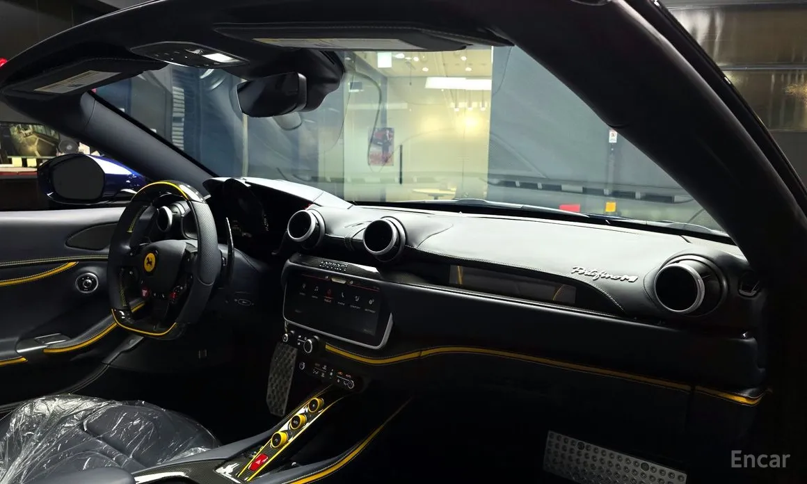 Фото 7 - Ferrari Portofino