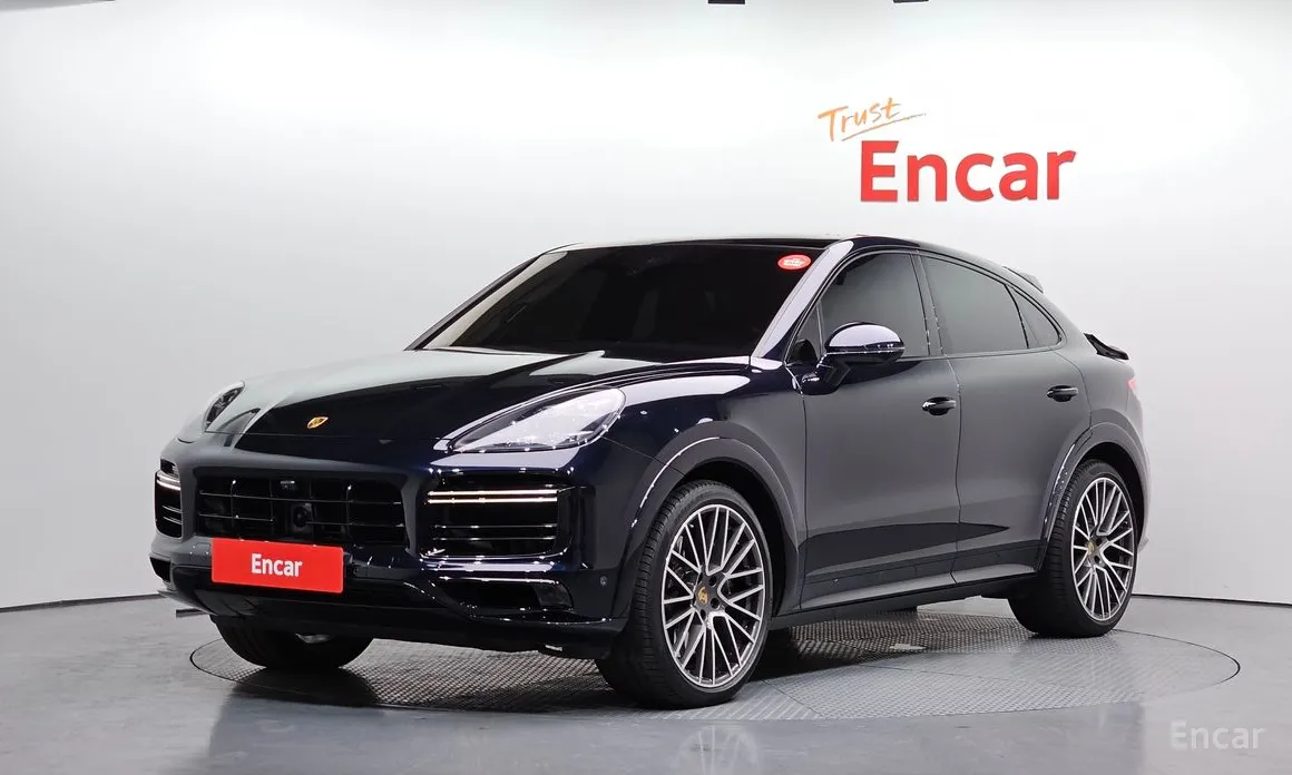 Фото 1 - Porsche Cayenne