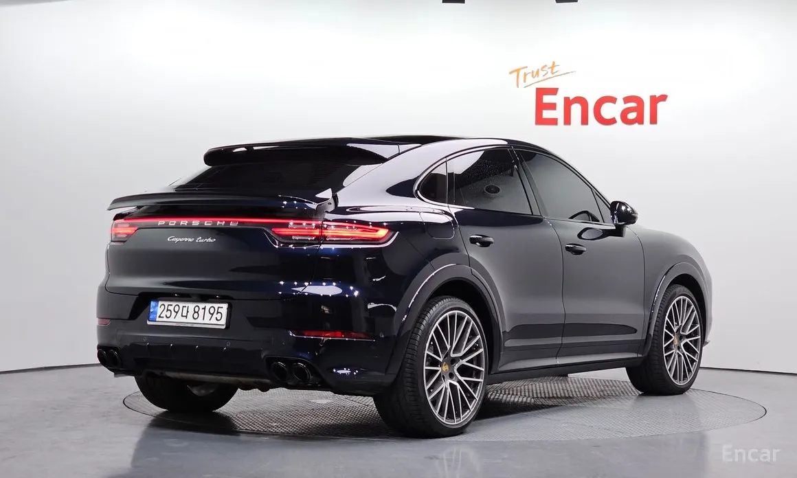 Фото 2 - Porsche Cayenne