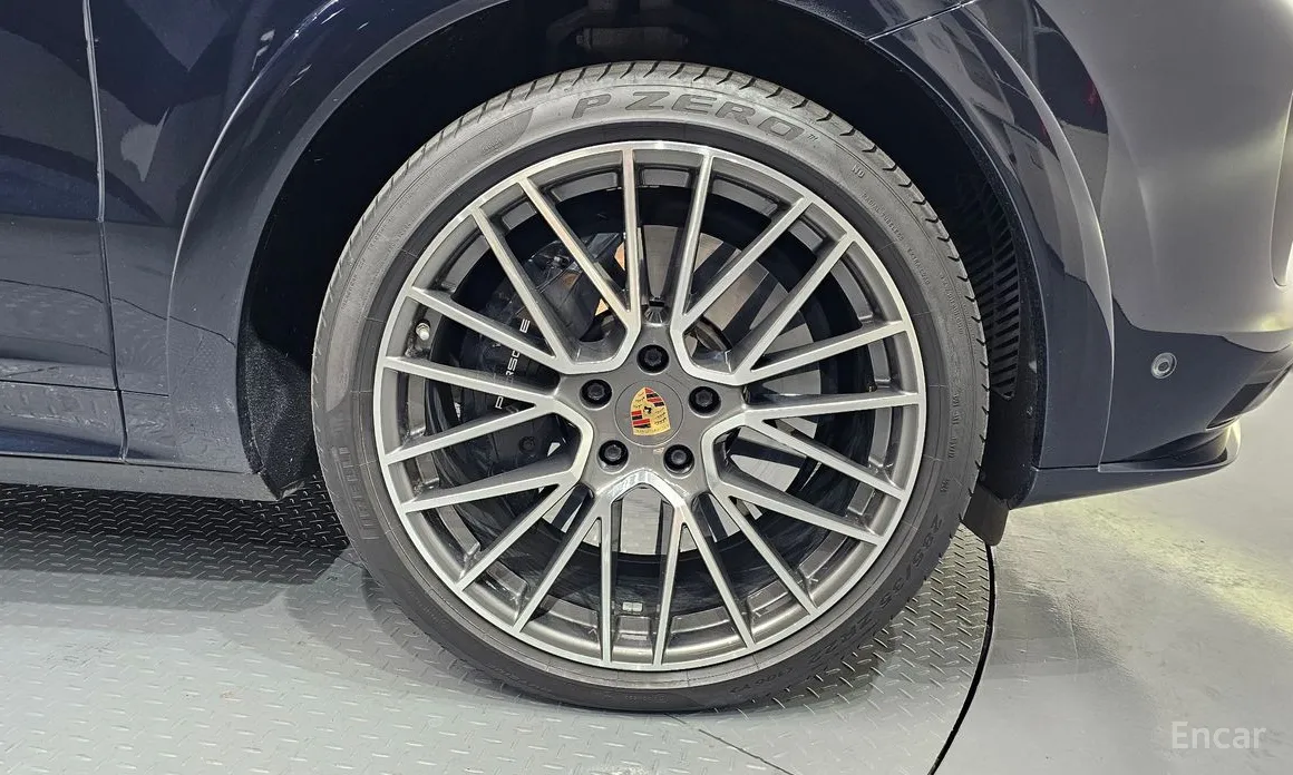 Фото 5 - Porsche Cayenne