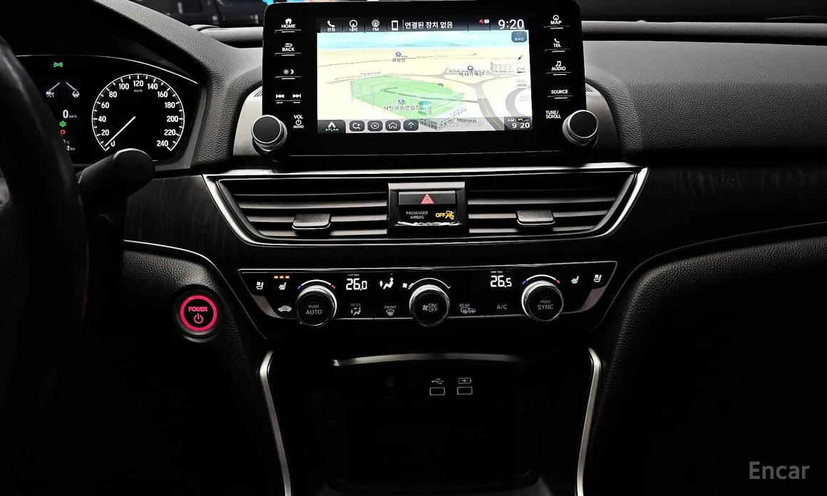 Фото 15 - Honda Accord