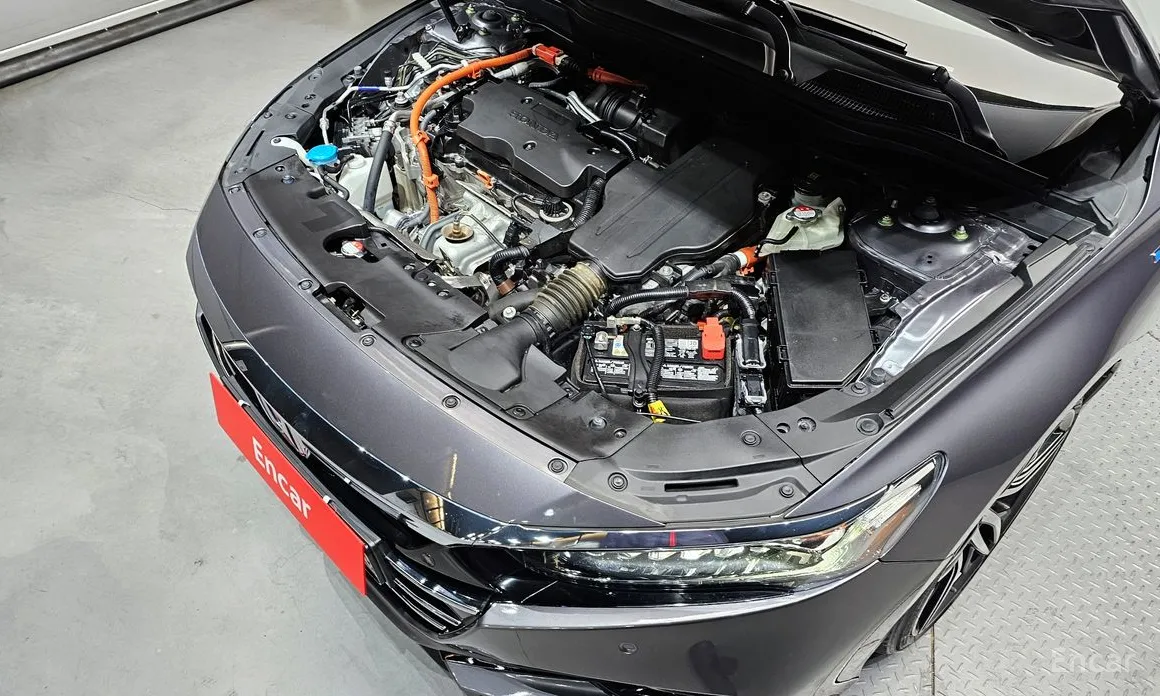 Фото 6 - Honda Accord