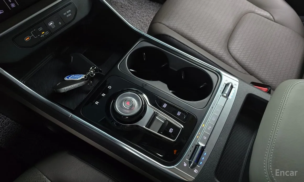 Фото 9 - Kia Carnival