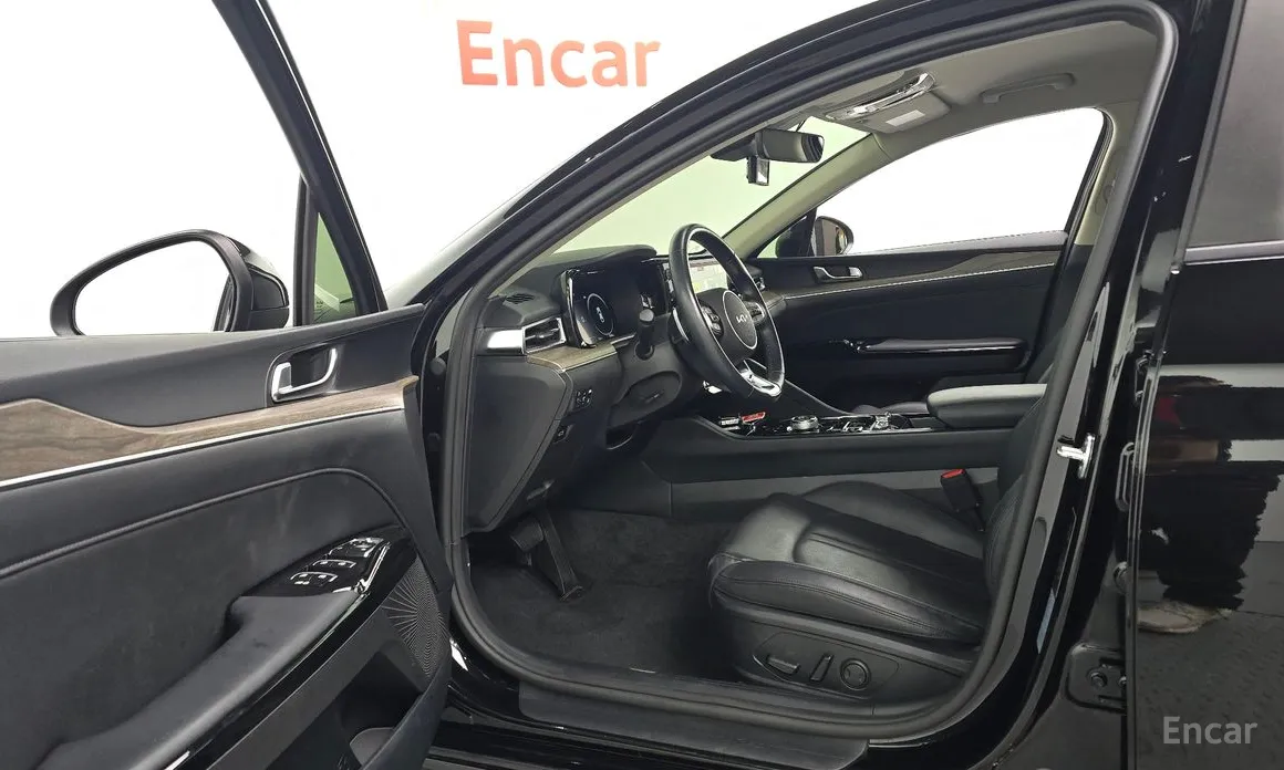 Фото 10 - Kia K5