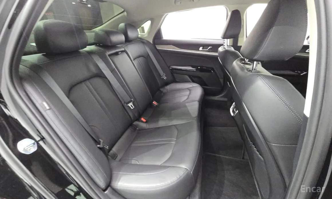 Фото 12 - Kia K5