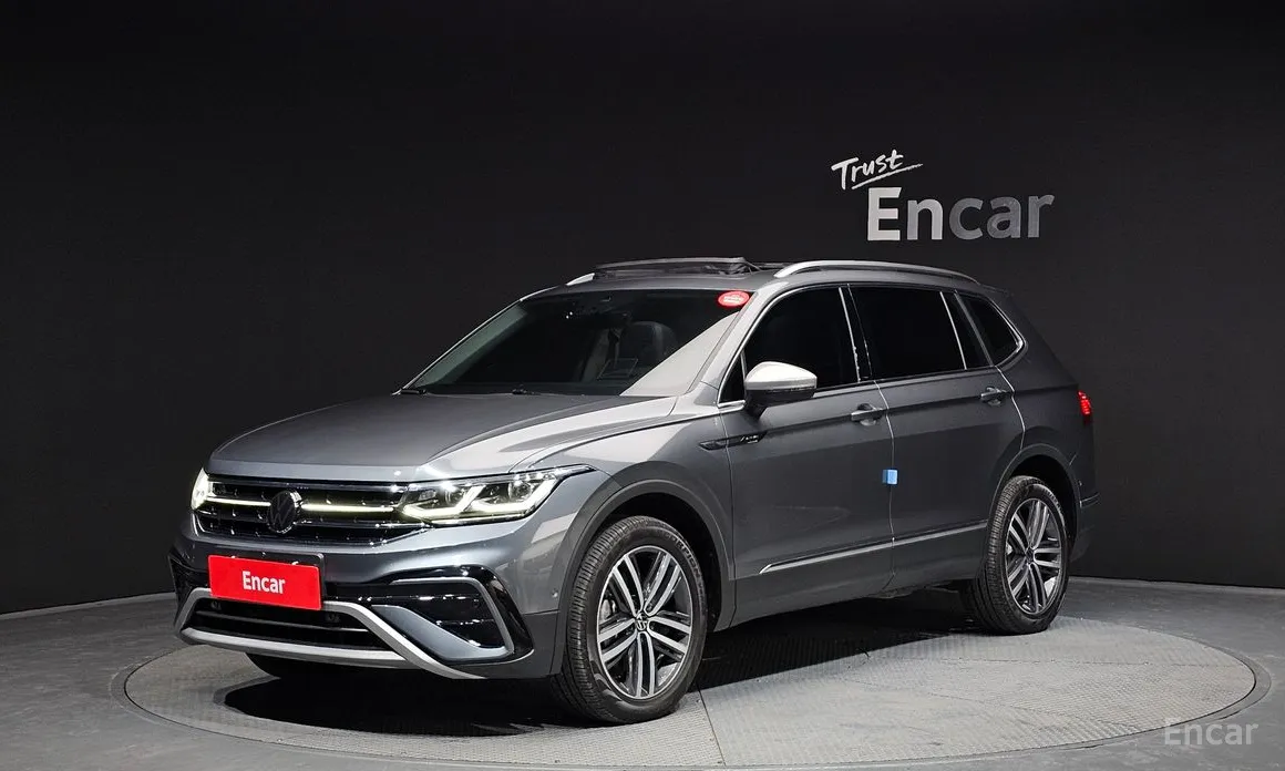 Фото 1 - Volkswagen Tiguan