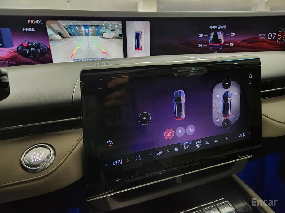 Фото 14 - Lincoln Nautilus