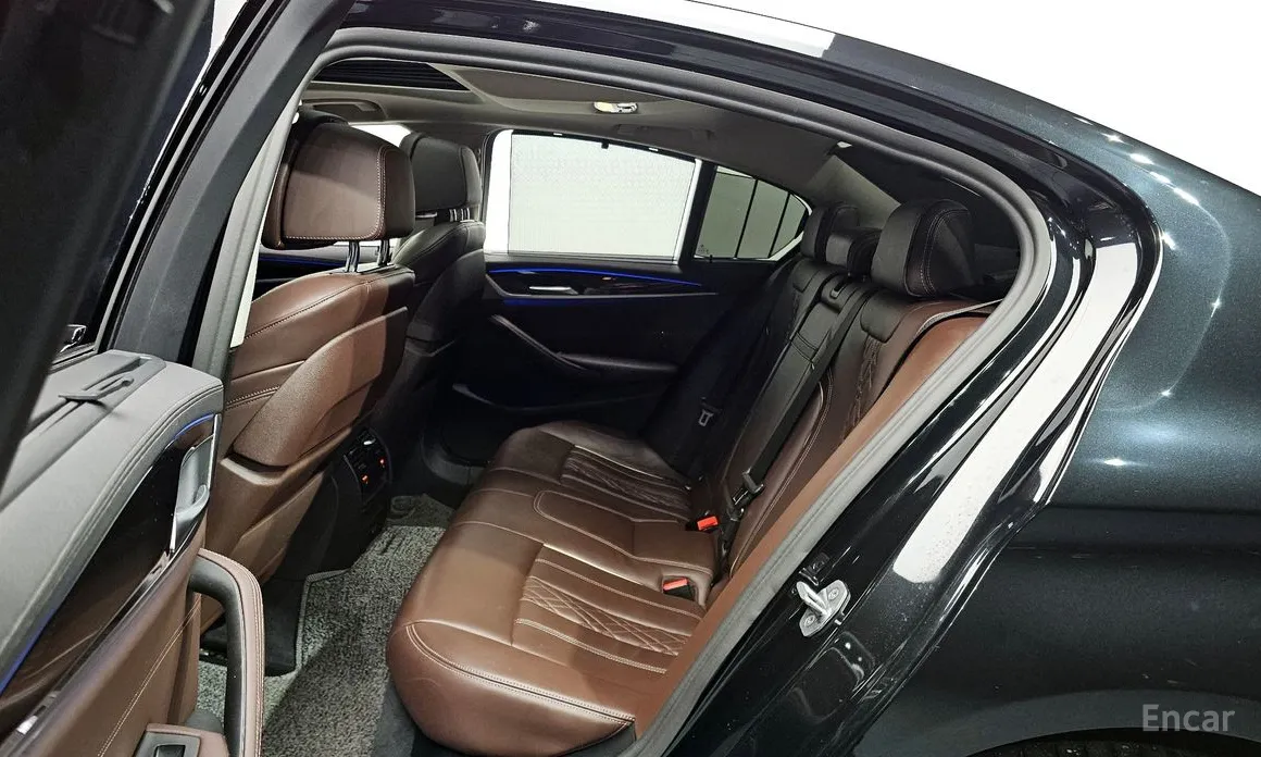 Фото 12 - BMW 5 Series