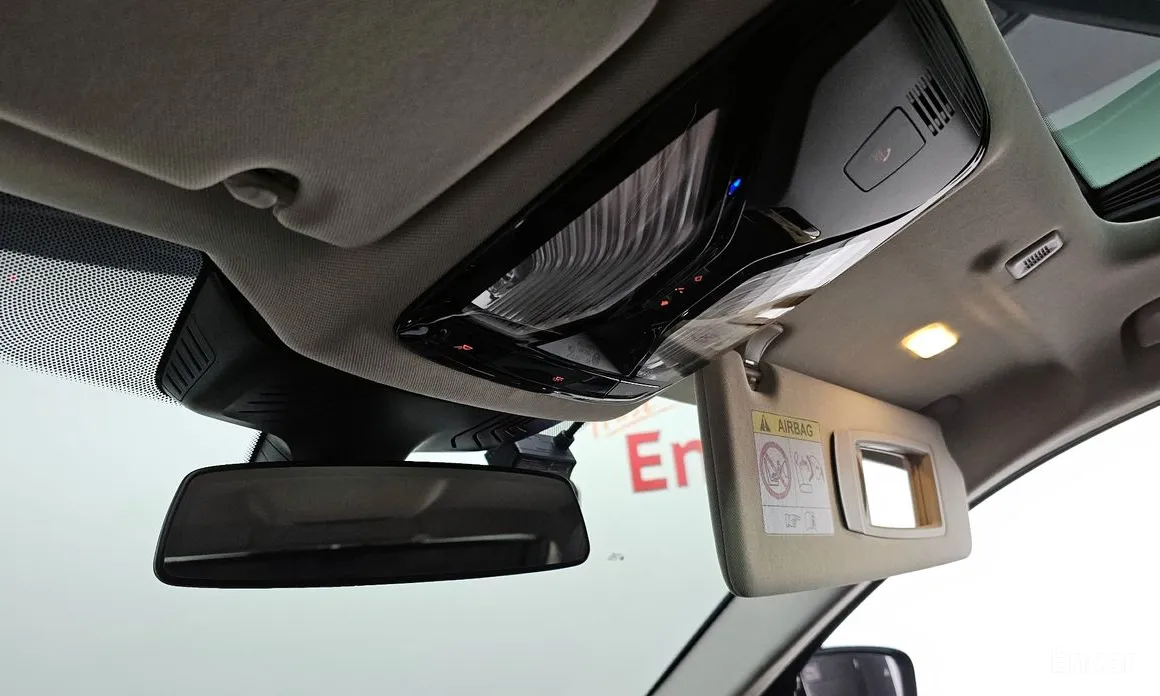 Фото 19 - BMW 5 Series