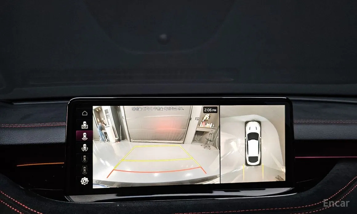 Фото 15 - Kia Stinger