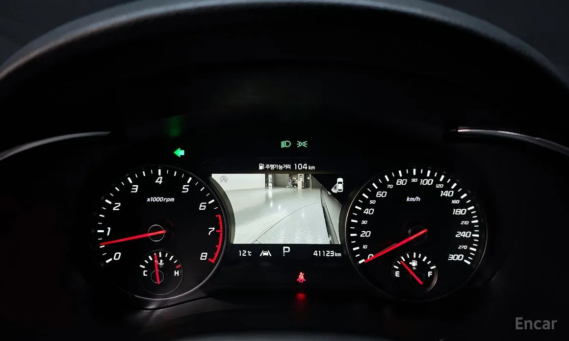 Фото 8 - Kia Stinger